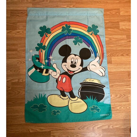 Disney Mickey Mouse St Patrick’s Day Yard Flag Rainbow Shamrocks Pot of Gold - Picture 1 of 4